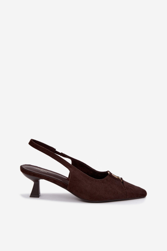 Braune Pumps aus Veloursleder mit offener Ferse und dekorativem Detail