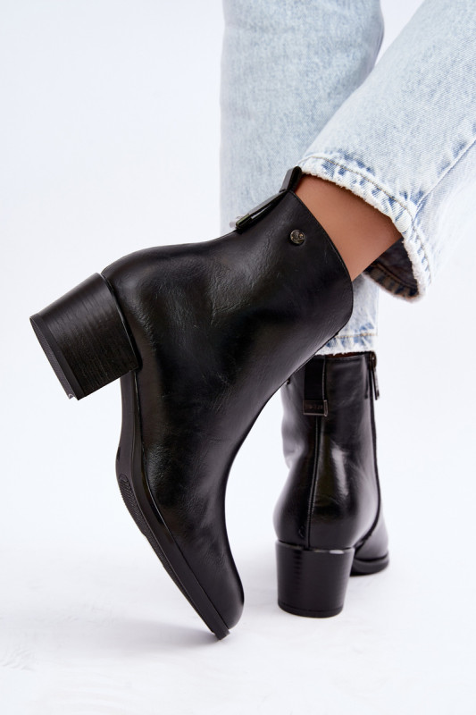 Gefütterte Stiefelette mit Blockabsatz, schwarz, Kunstleder