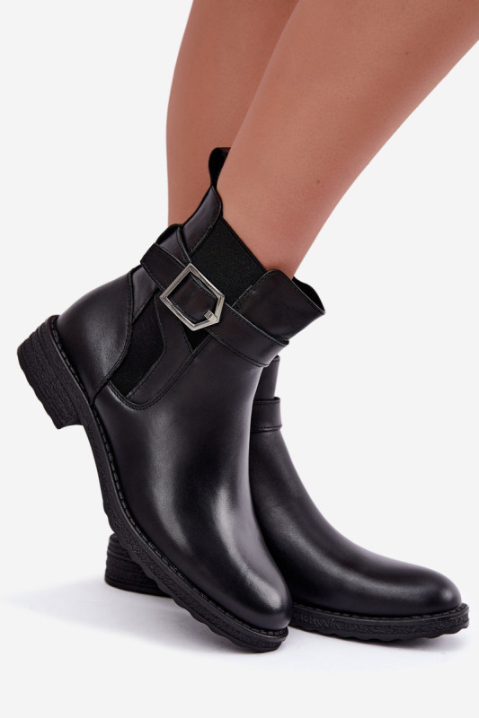 Leder-Stiefelette mit Schnalle und Warmfutter, schwarz