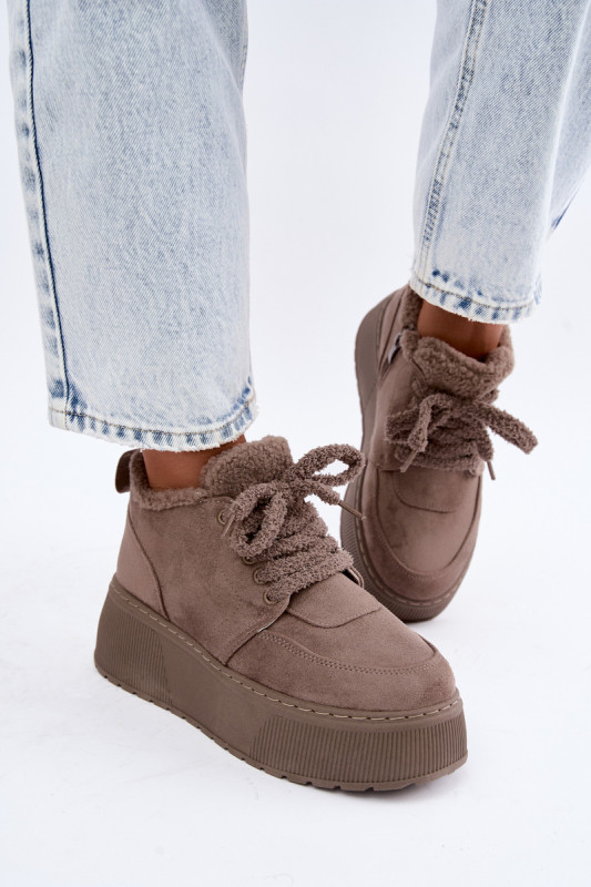 Snowboots mit Lammfell und Plateausohle beige
