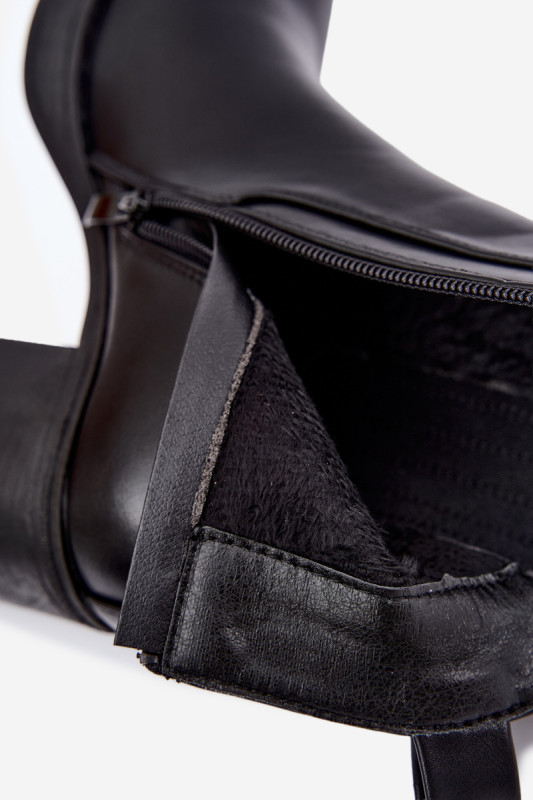 Gefütterte schwarze Stiefelette mit Blockabsatz aus Kunstleder