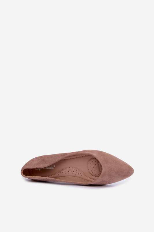 Flache Ballerinas aus beigem Eco-Wildleder
