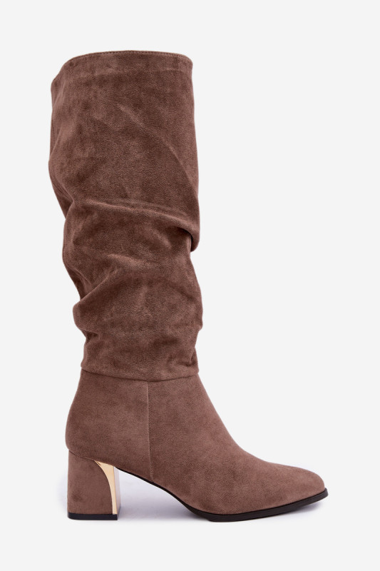 Beige gefütterte Stiefel mit Falten und Blockabsatz