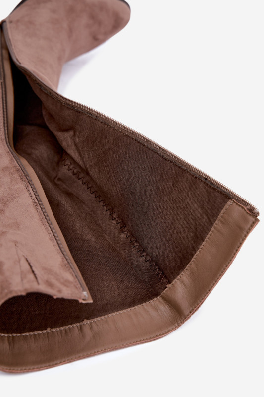 Beige gefütterte Stiefel mit Falten und Blockabsatz