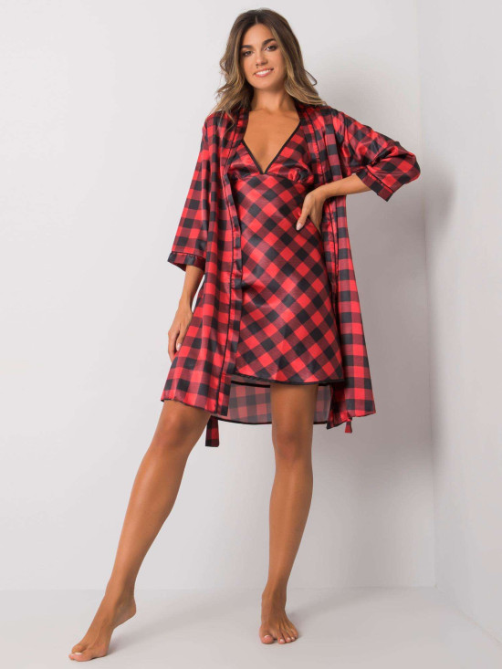 Schwarz-rotes Damen-Nachtset im Karomuster