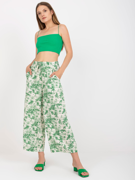 Stylische beige Hose mit hohem Bund