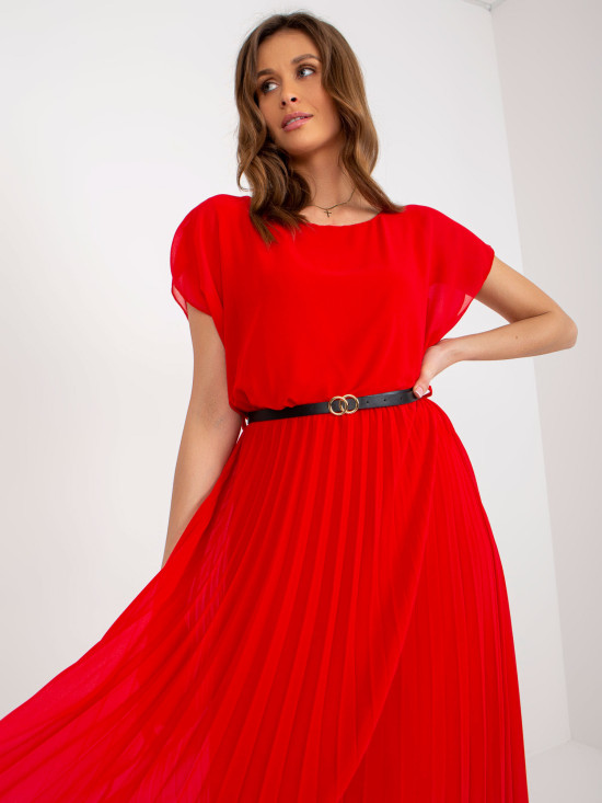 Rotes midi Faltenkleid mit Gürtel
