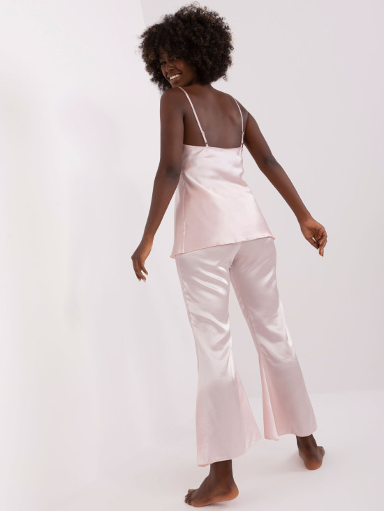 Helle rosa dreiteilige Pyjama mit Hosen