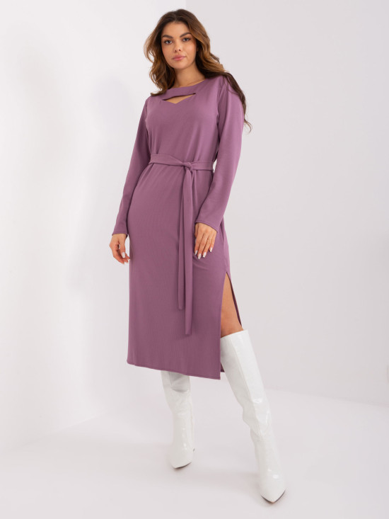 Lila Midi-Kleid mit Ausschnitt