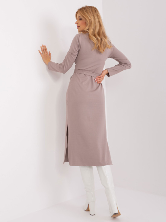 Elegantes Midi-Kleid in Beige