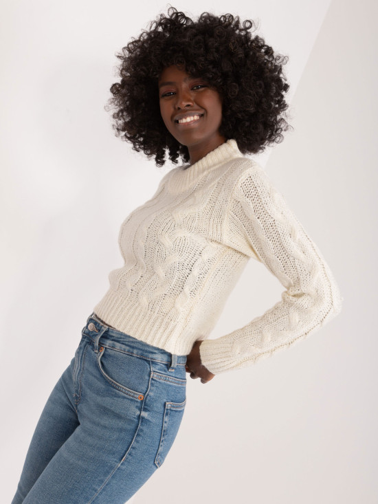 Eleganter ecru Pullover mit langen Ärmeln