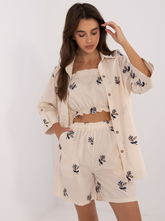 Stylisches Set in hellem Beige