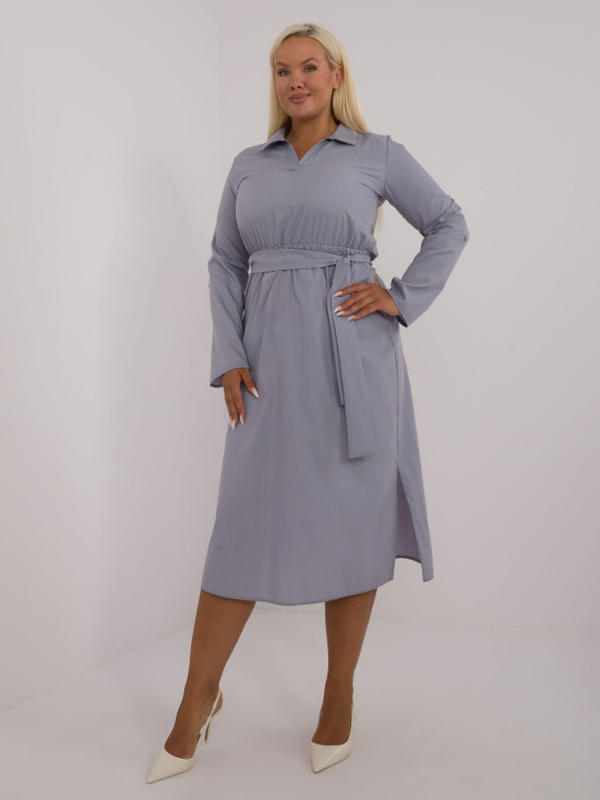 Elegantes graues Kleid mit langen Ärmeln