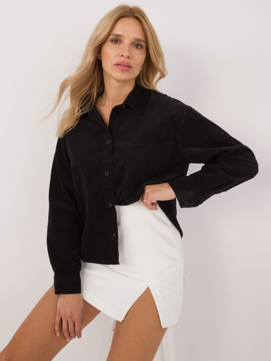Elegantes schwarzes Hemd