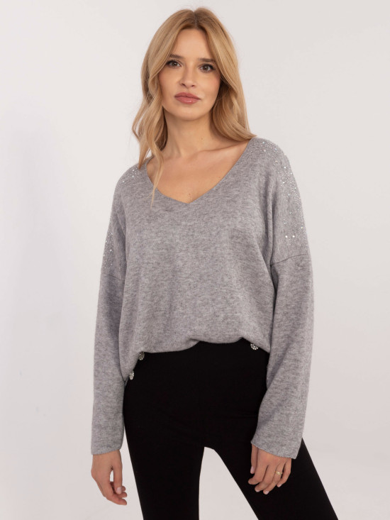 Eleganter grauer Pullover mit Applikation