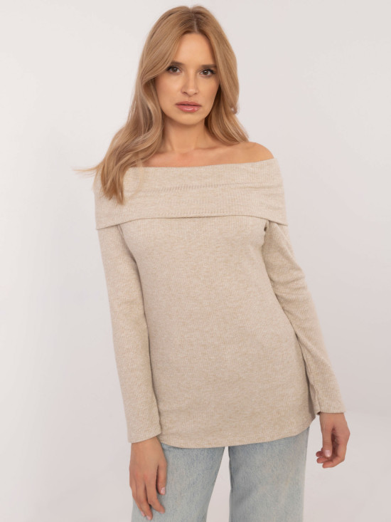 Eleganter beiger Pullover mit langen Ärmeln