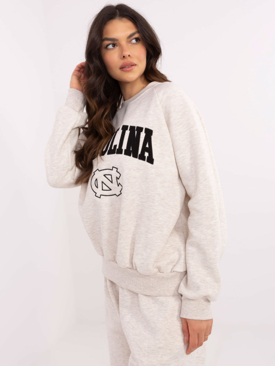 Pullover in hellem Beige