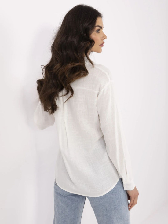 Elegante ecru Bluse mit langen Ärmeln