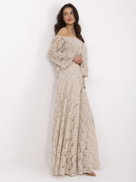 Elegante beige Hose mit Spitze