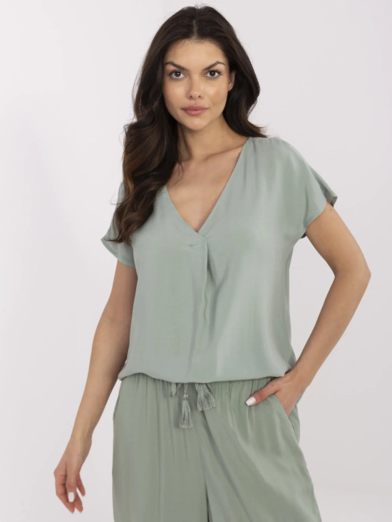 Bequeme Bluse in Pistazienfarbe