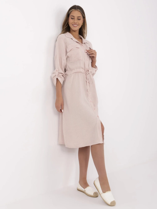 Kleid mit langen Ärmeln in hellrosa