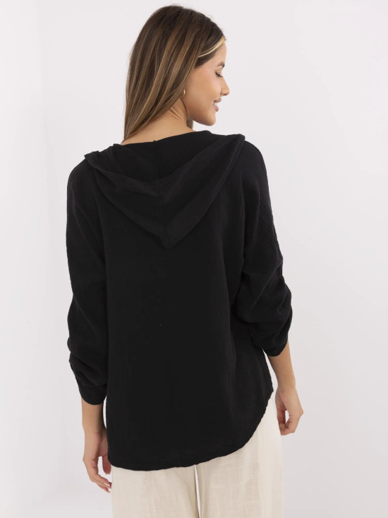 Stylische schwarze Bluse mit Kapuze