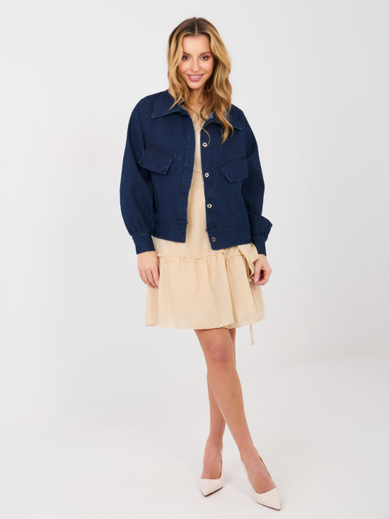 Beiges Wickel-Cocktailkleid mit Applikation