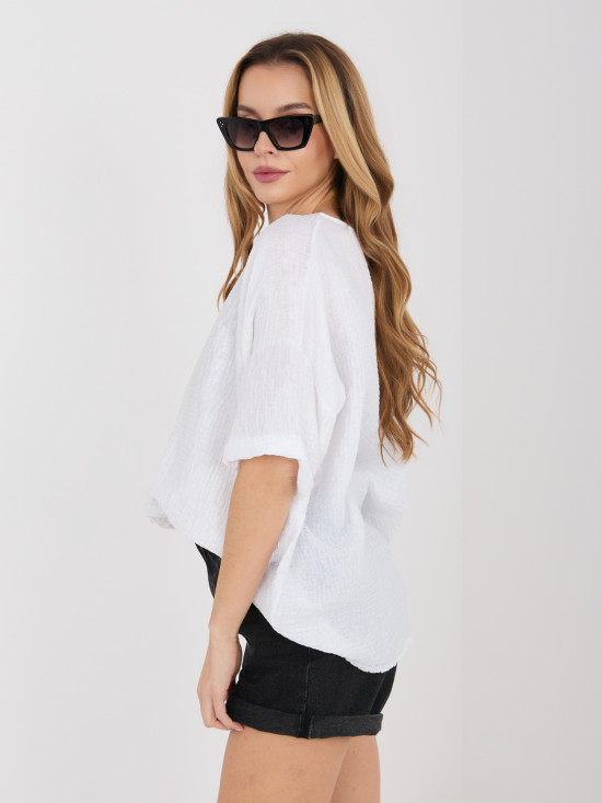 Weiße Bluse mit V-Ausschnitt und strukturierter Oberfläche
