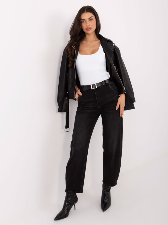 Weißes ärmelloses Top mit Rundhalsausschnitt