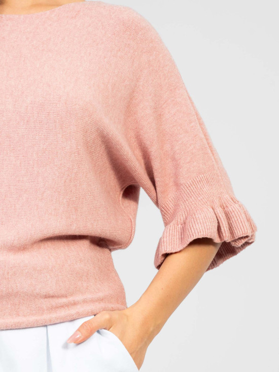 Eleganter rosafarbener Pullover mit 3/4-Ärmeln und Volant