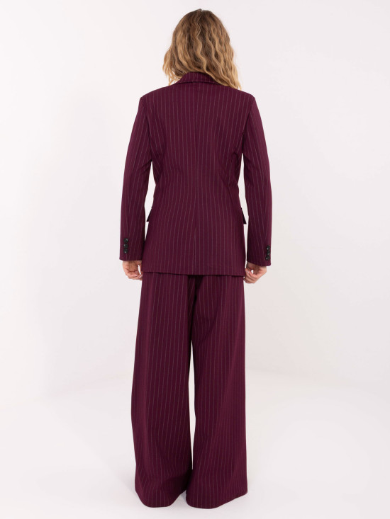 Eleganter bordeauxfarbener Blazer mit Streifen