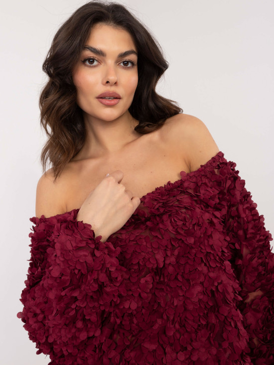 Elegante bordeauxrote Bluse mit Carmen-Ausschnitt