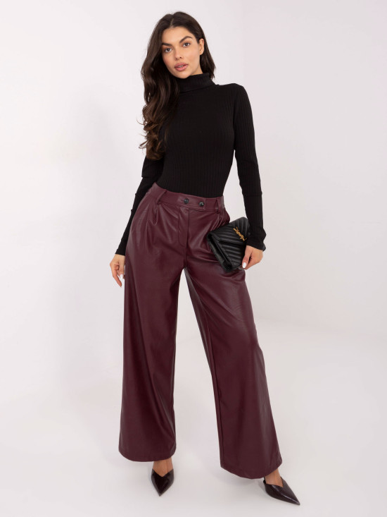 Schwarze gerippte Rollkragenbluse