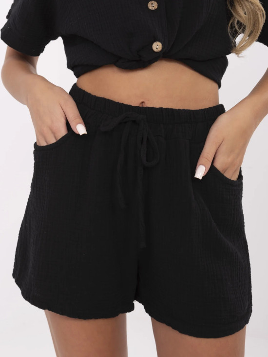 Stylische schwarze Shorts