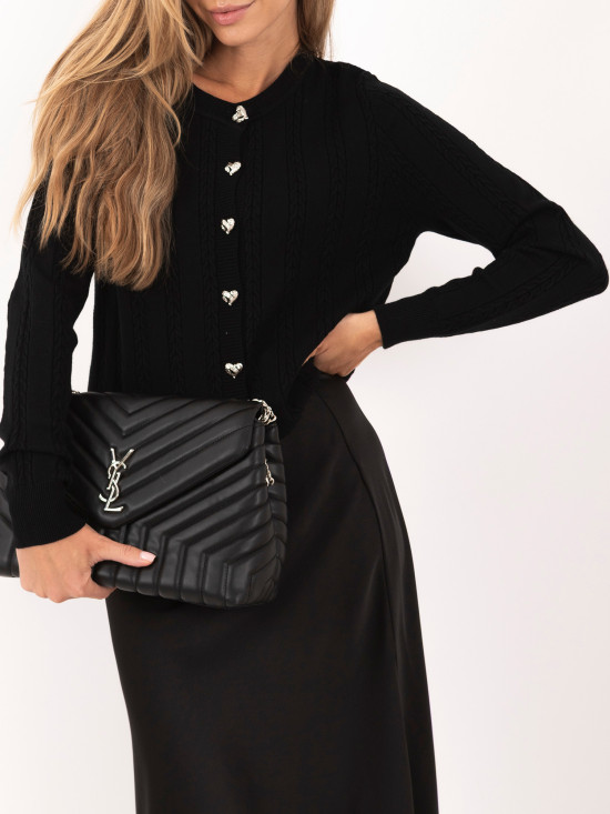 Eleganter schwarzer Pullover mit Rundhalsausschnitt