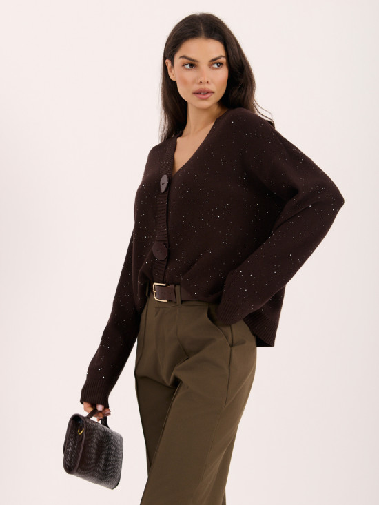 Eleganter brauner Pullover mit Pailletten und Knöpfen
