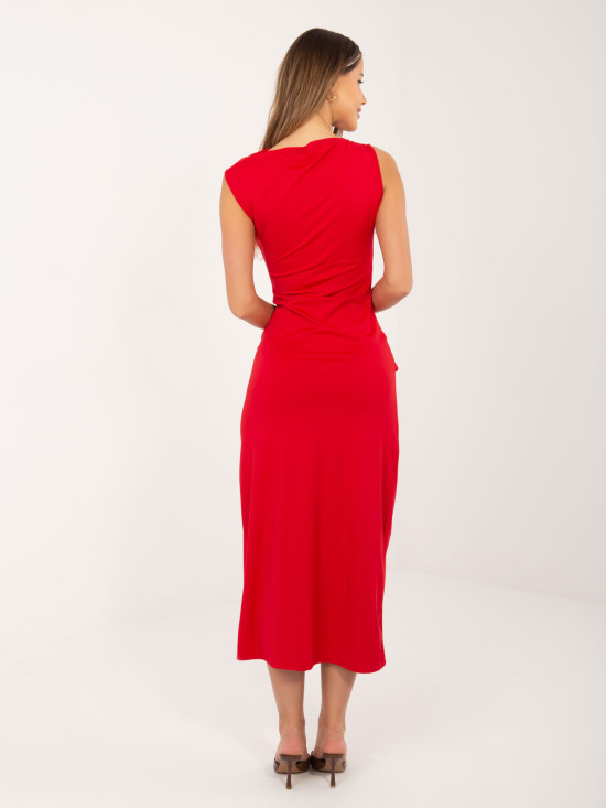 Elegantes rotes Midi-Kleid ohne Ärmel