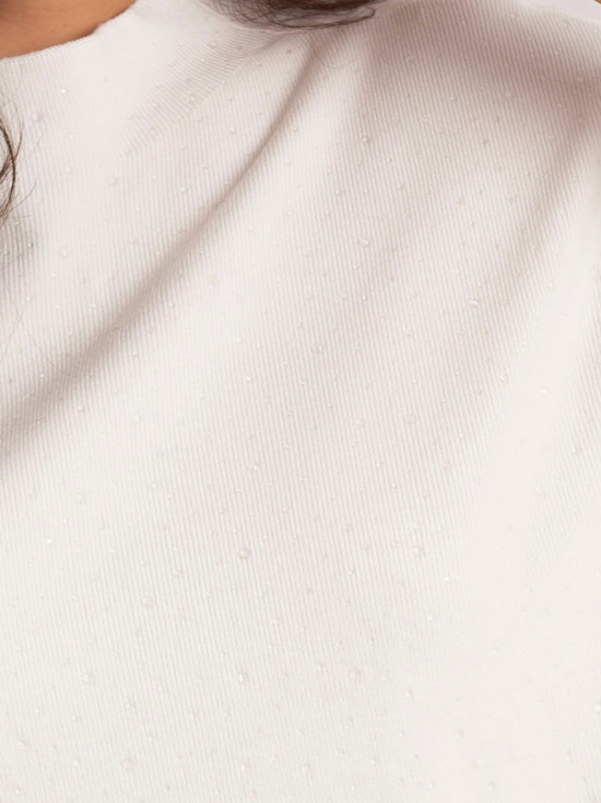Eleganter Pullover mit Applikation und Stehkragen