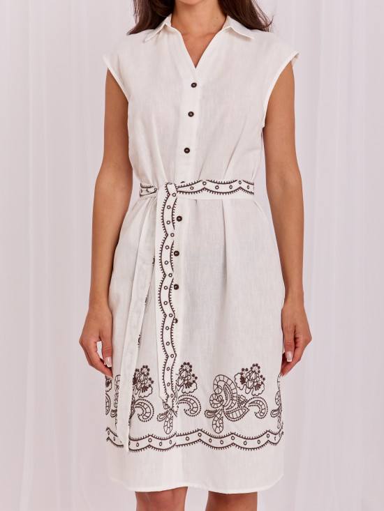 Ecru ausgestelltes Kleid mit Stickerei und Gürtel