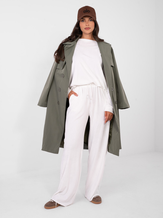 Damen-Set in Ecru mit langen Ärmeln und Zierdetails