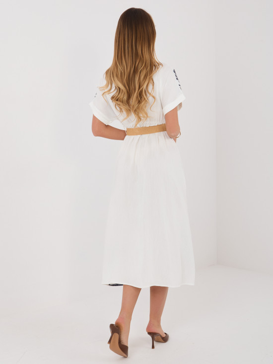 Weiß-blaues Hemdblusenkleid mit Stickerei und Gürtel, midi