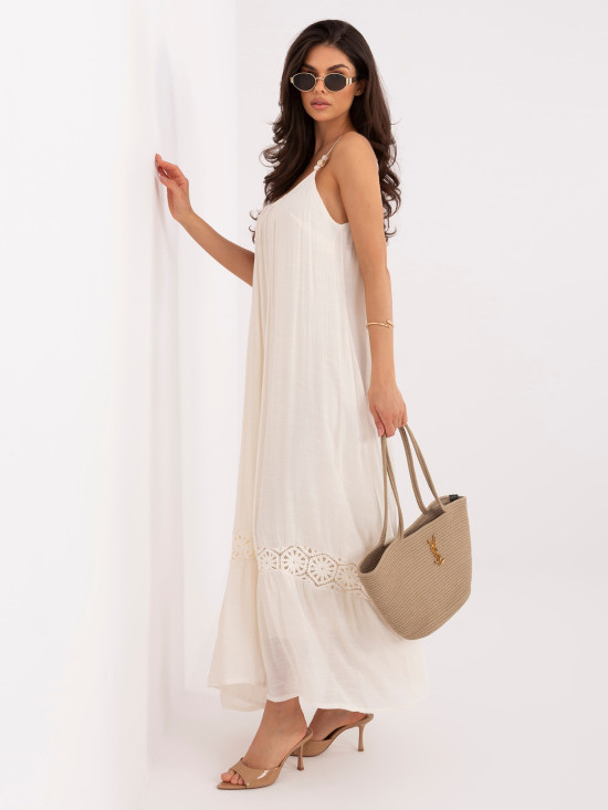 Beiges Maxi-Kleid mit Spitzendetails