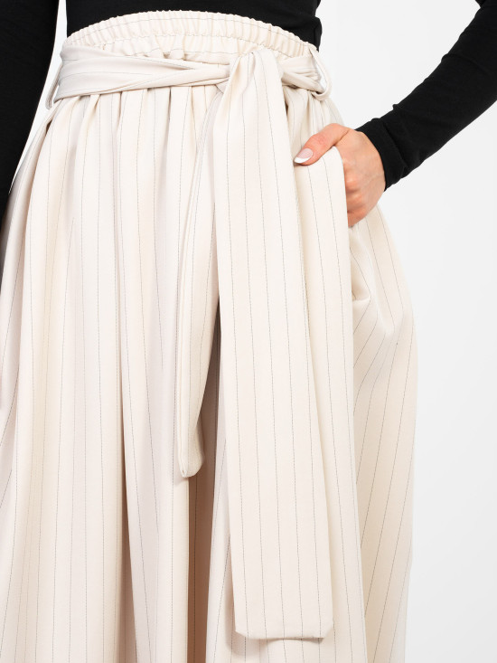 Beiger eleganter Midi-Rock mit Streifen und Bindegürtel