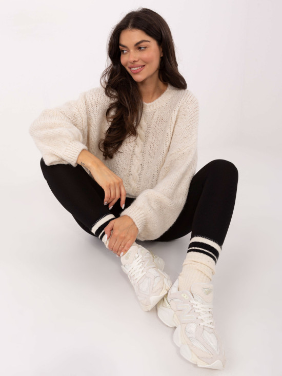 Beiger Pullover mit Rundhalsausschnitt und strukturierter Optik