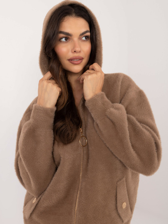 Beige Winterjacke mit Kapuze