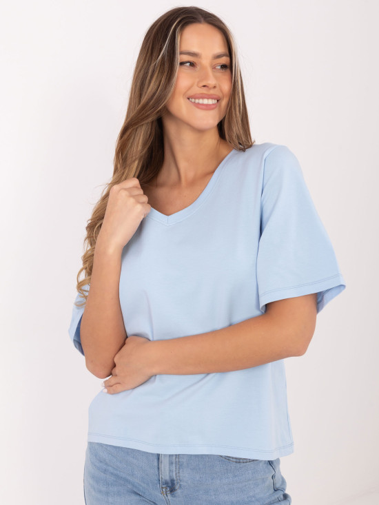 Damen-T-Shirt in Hellblau mit V-Ausschnitt