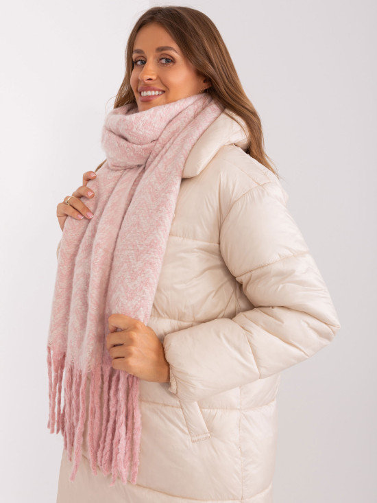 Heller rosa geometrischer Schal mit Fransen
