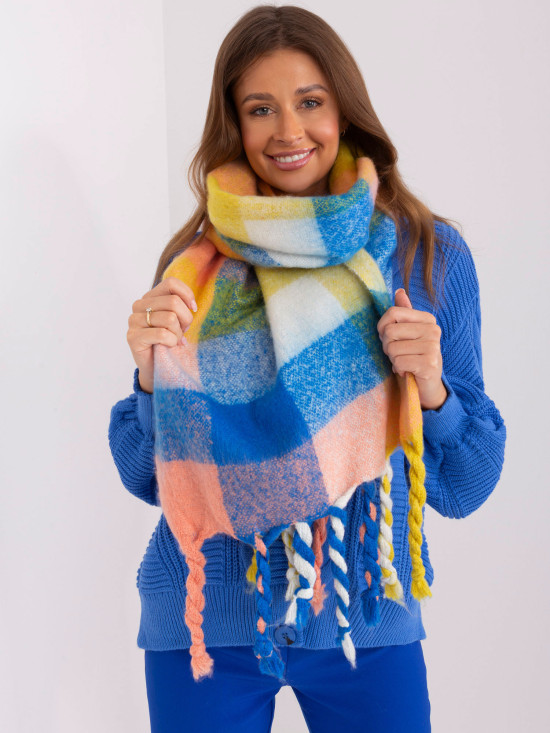 Gelber Schal mit Fransen