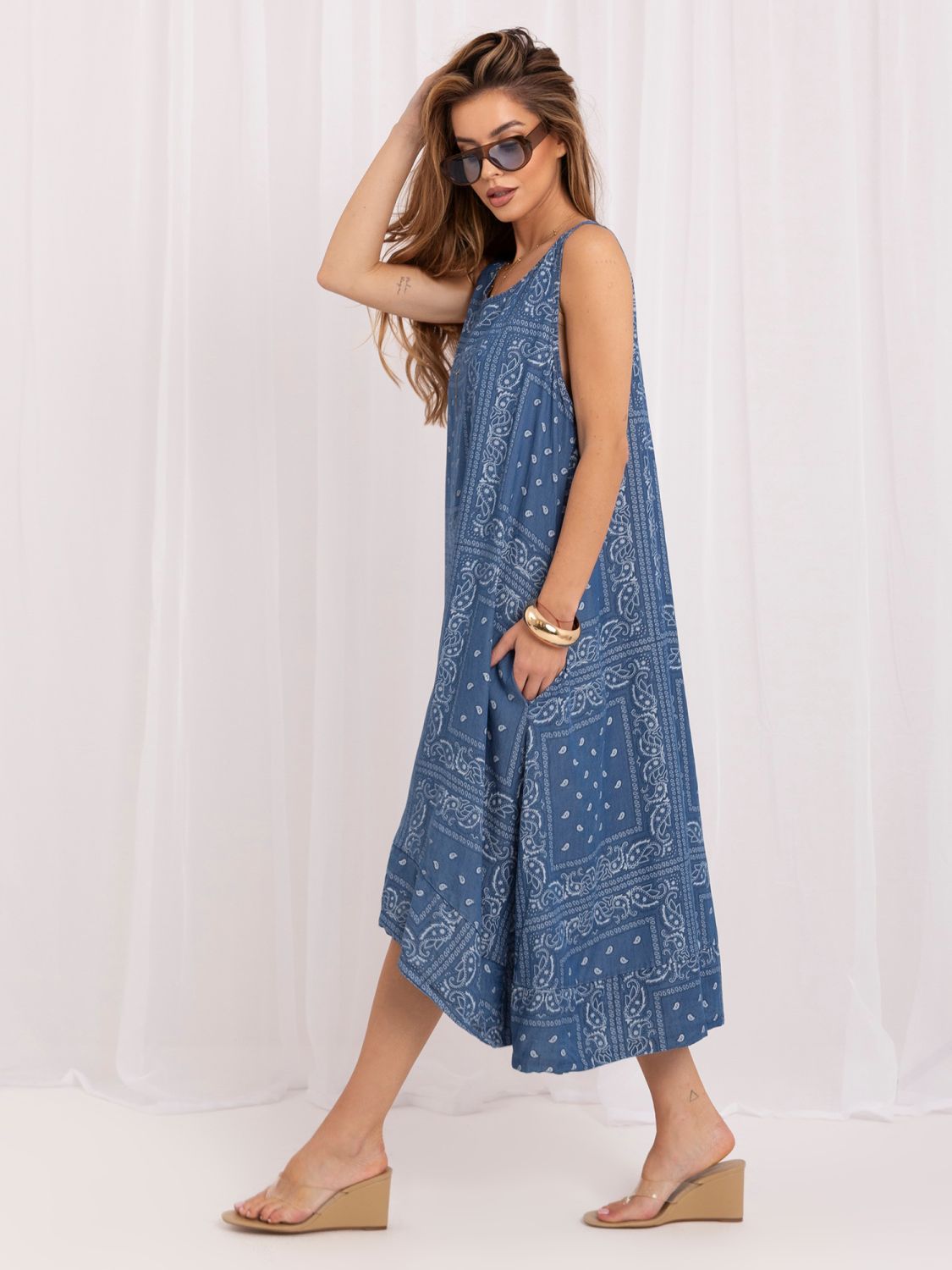 Maxi-Sommerkleid mit V-Ausschnitt und Print