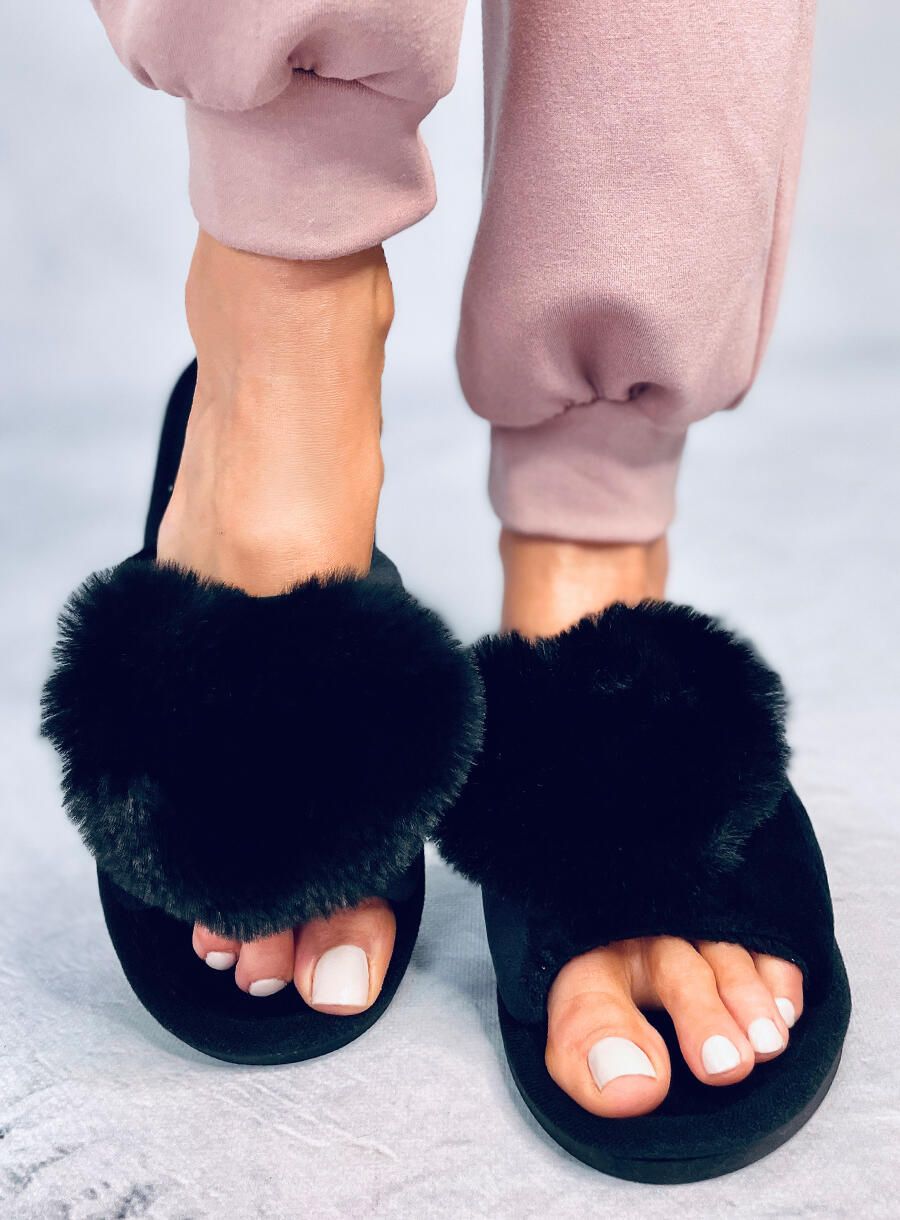 Hausschuhe mit Herz Schwarz